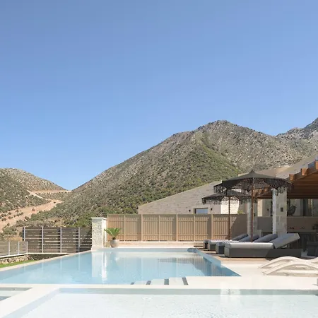 Elouera Villas, With Pool, Hydromassage, Seaview, By Thinkvilla Bali (Crete)