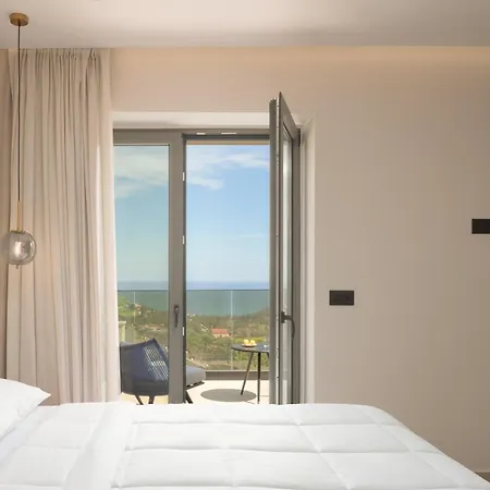 Elouera Villas, With Pool, Hydromassage, Seaview, By Thinkvilla Villa *